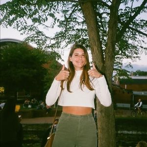 Meet your Posher, Amy